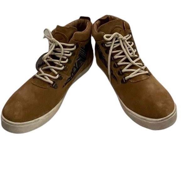 NWT- Inkkas Tan Suede camping boots. Size 12 - Picture 2 of 12